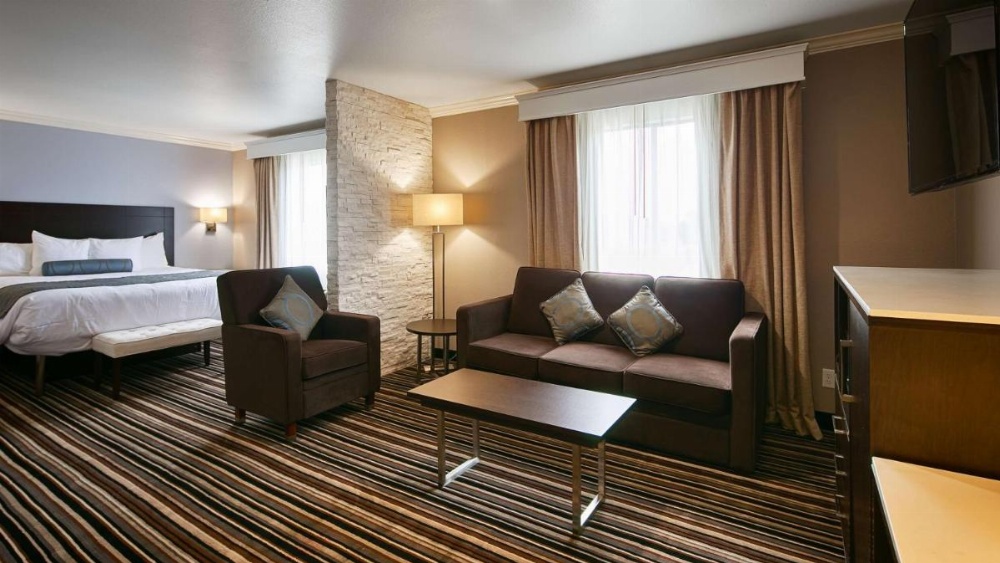 Room image 3